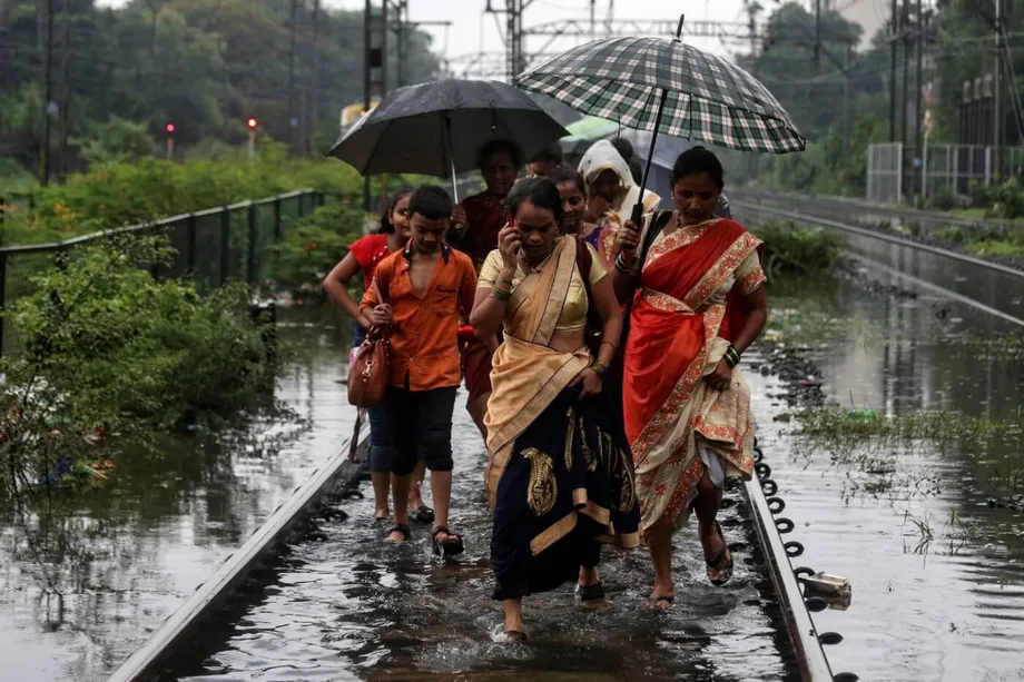 Porque as Inundações Monçónicas Paralisam as Cidades Indianas: Desvendando a Crise Urbana