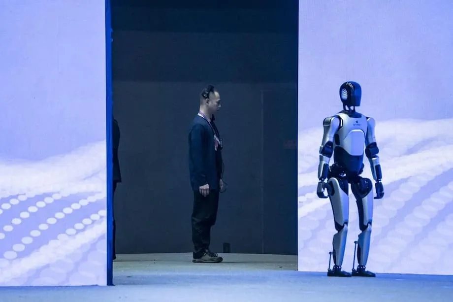 Os Robôs Humanoides da China Ocupam o Centro do Palco: Ambição, Inovação e a Corrida pela Liderança Global em IA