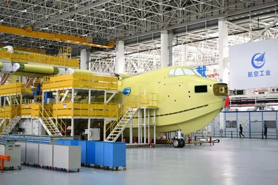 AG600 Kunlong da China: O Maior Avião Anfíbio do Mundo Entra em Produção em Massa