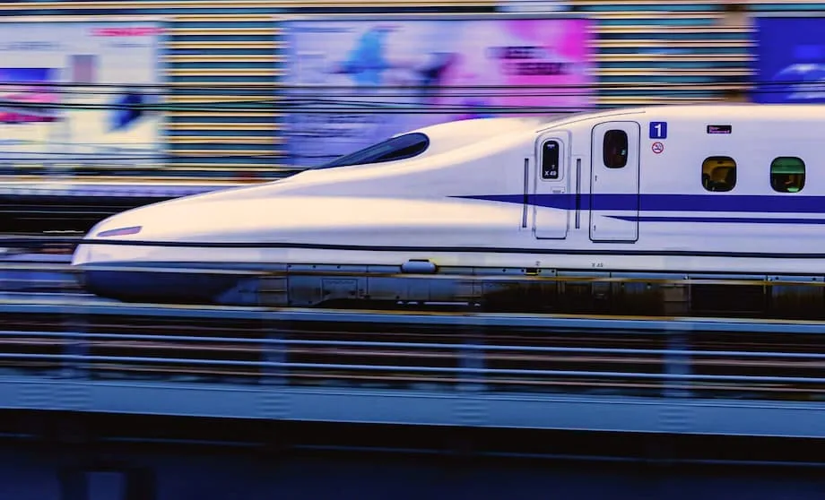 A Descoberta Maglev da China: Silenciando o Estrondo de Túnel para Comboios a 1.000 km/h