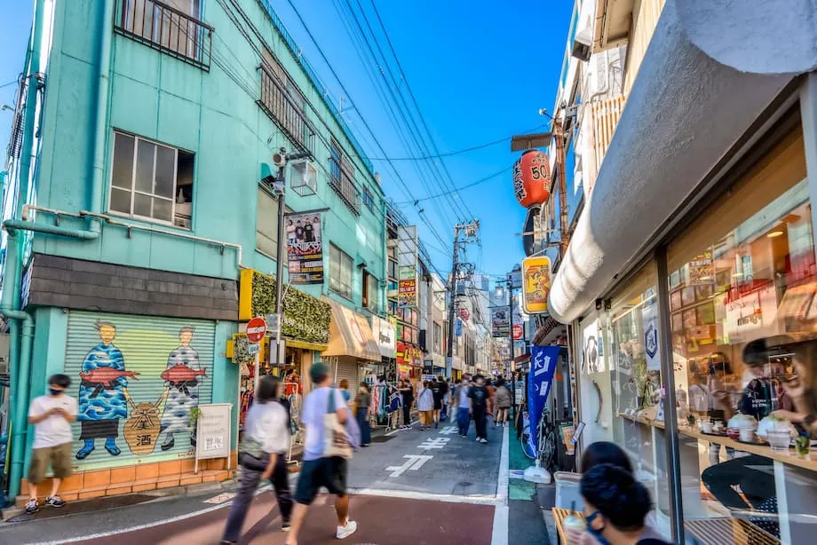 Shimokitazawa: O Bairro Mais Cool de Tóquio e o Espírito Duradouro da Criatividade Urbana