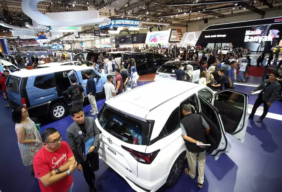 Indonésia e Malásia numa Feroz Coroada pela Coroa do Mercado Automóvel do Sudeste Asiático: O Que Está a Impulsionar a Mudança?