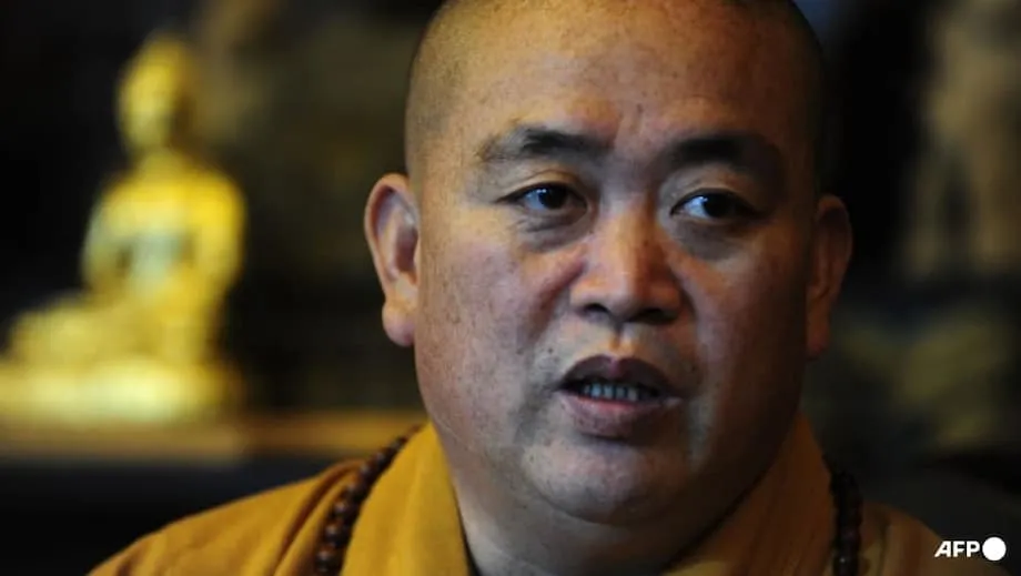Escândalo em Shaolin: A Comunidade Budista da China Enfrenta a Lei, a Moralidade e a Modernidade Após a Queda do Abade