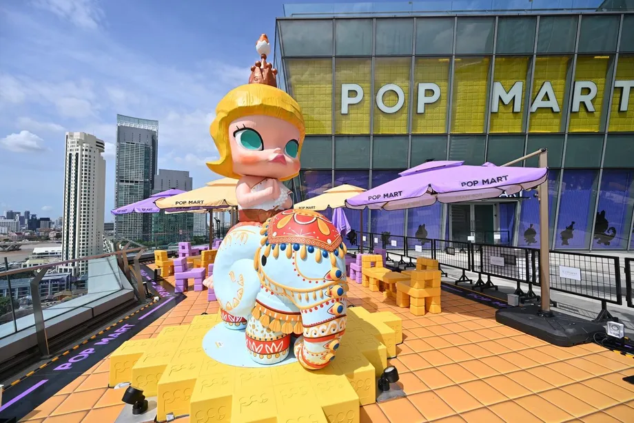 Bangkok Acolhe a Maior Loja POP MART do Mundo no ICONSIAM: Um Paraíso Cultural e de Colecionismo