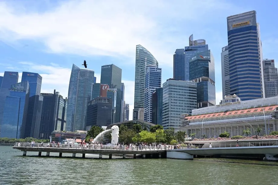 Singapura Classificada como a Nação Mais Pacífica da Ásia e a Sexta a Nível Mundial: O Que a Distinge Num Mundo Turbulento?