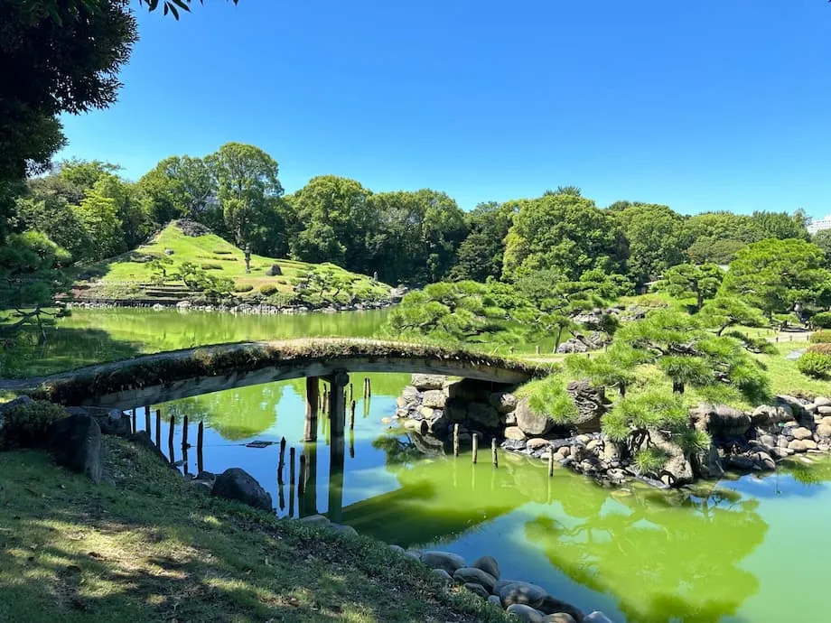 Um dia perfeito em Kiyosumi-Shirakawa: o refúgio ribeirinho de Tóquio para arte, café e calma
