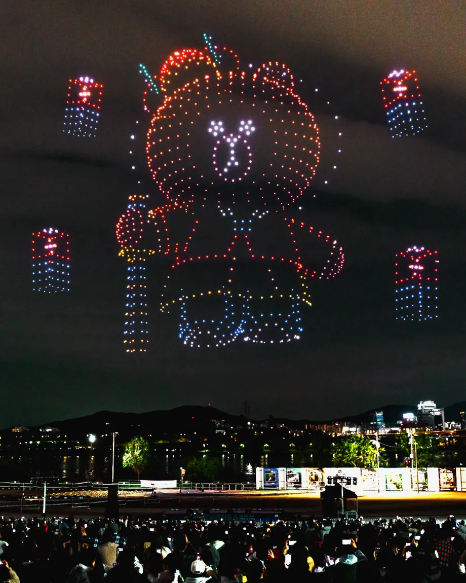 KPop Demon Hunters sobe ao céu de Seul com espetáculo de 1.200 drones sobre o rio Han