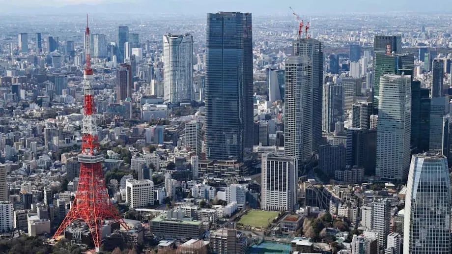 O imobiliário de Tóquio atrai investimento global devido à subvalorização