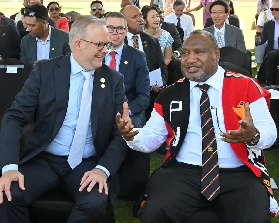 China avisa a Papua-Nova Guiné enquanto a Austrália impulsiona tratado de defesa histórico