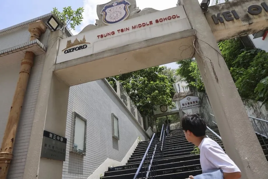 Hong Kong Avança Para Limitar Escolas Privadas e Internacionais Com Novo Código de Boas Práticas