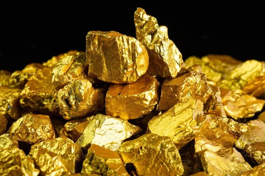 China anuncia terceiro cinturão de ouro de mil toneladas em 2025 com descoberta no Kunlun Ocidental a expandir perspetivas de reservas