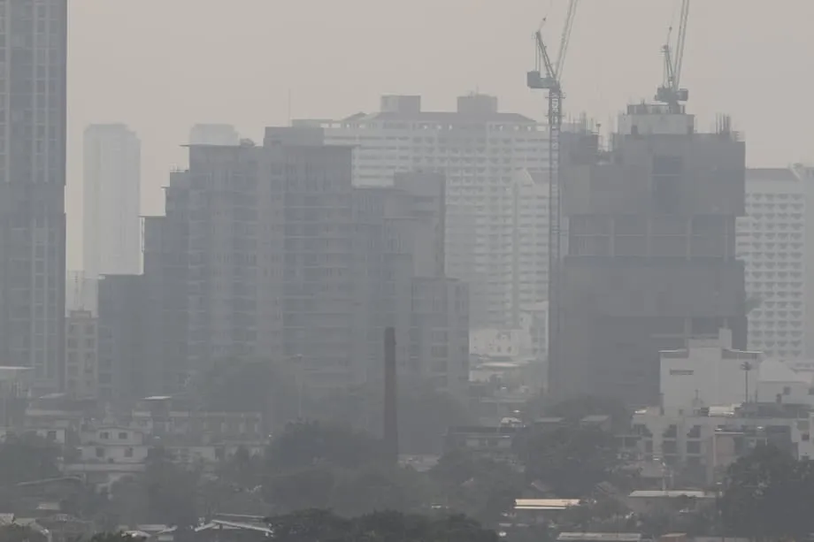 Tailândia ordena campanha nacional de controlo antes da época de queimas para combater o PM2.5
