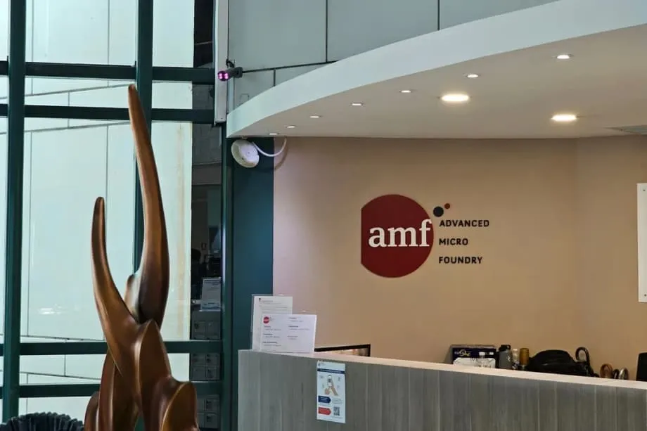GlobalFoundries compra AMF para consolidar liderança em fotónica em silício para centros de dados de IA