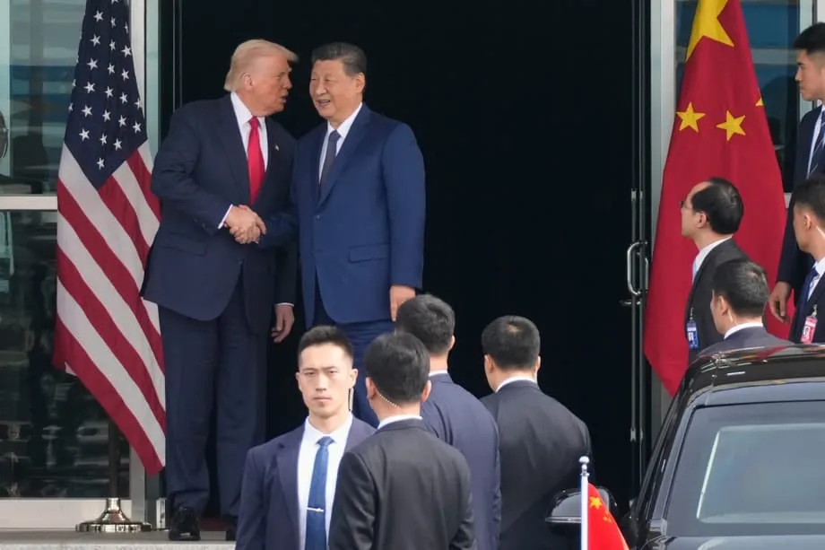 A China Emprestou Secretamente 200 Mil Milhões de Dólares a Empresas dos EUA Através de Empresas de Fachada
