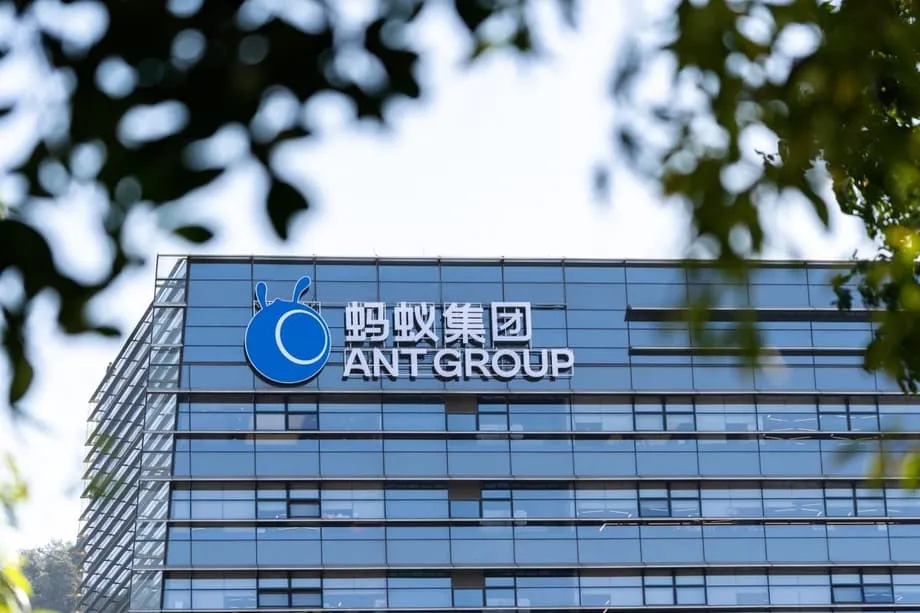 LingGuang da Ant Group dispara para mais de um milhão de downloads em quatro dias