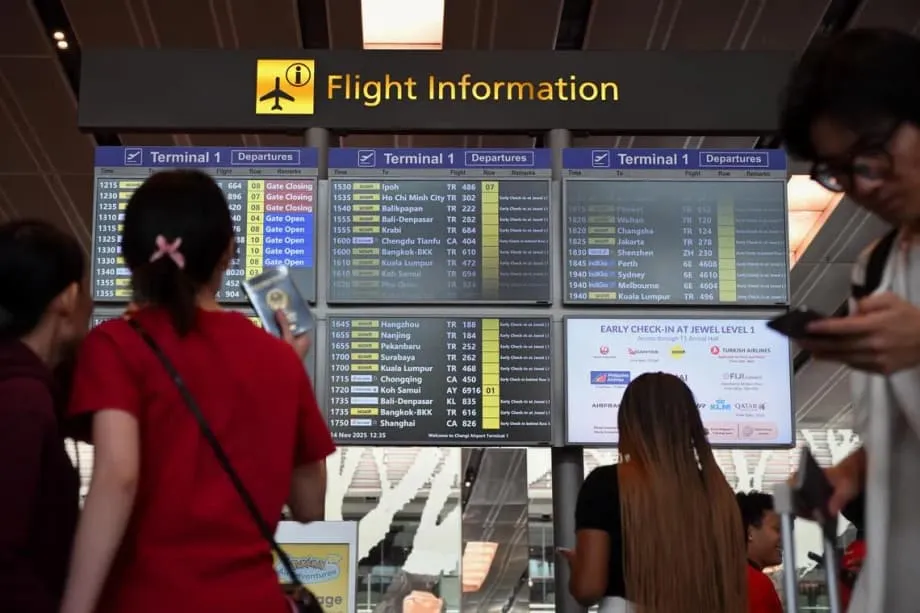 Singapura vai proibir viajantes de alto risco de embarcar em voos a partir de 30 de janeiro