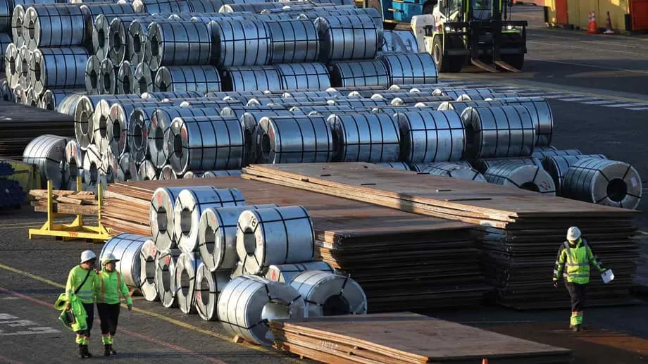 Siderúrgicas chinesas expandem-se no estrangeiro perante desafios internos