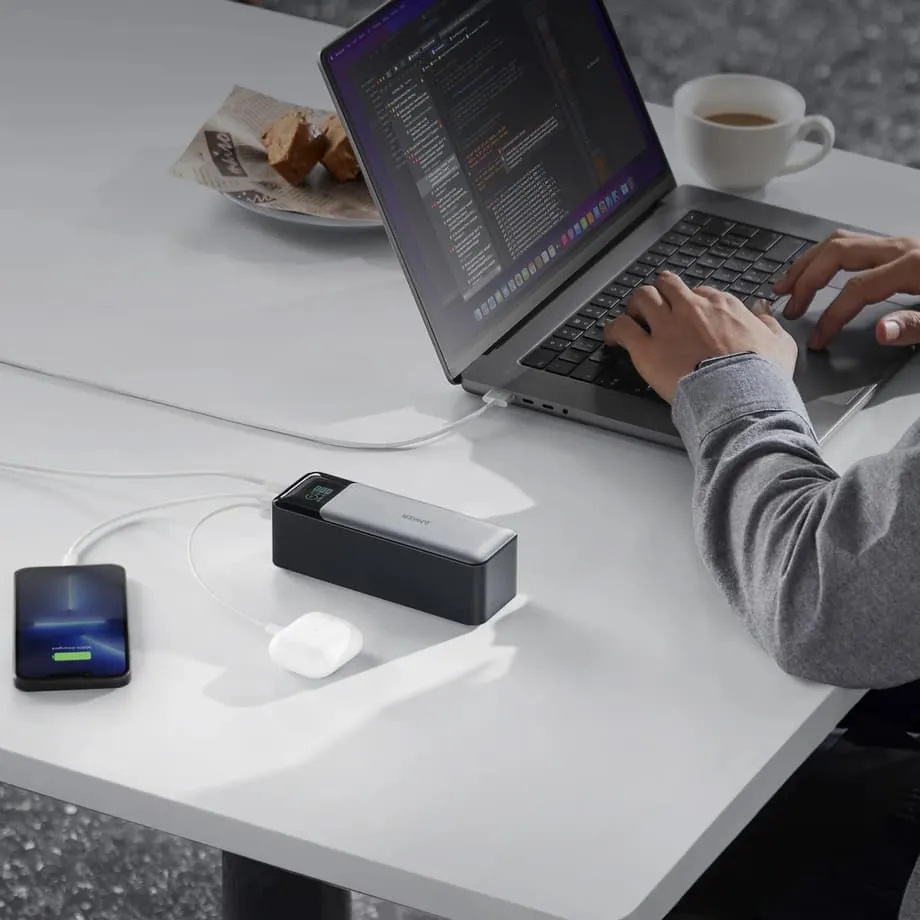 Novas regras da China para power banks: ecrãs LCD, aplicações e testes mais rigorosos até 2026