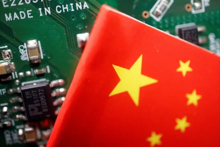 Autossuficiência da China em equipamento de semicondutores ultrapassa metas e sinaliza mudança no panorama tecnológico global