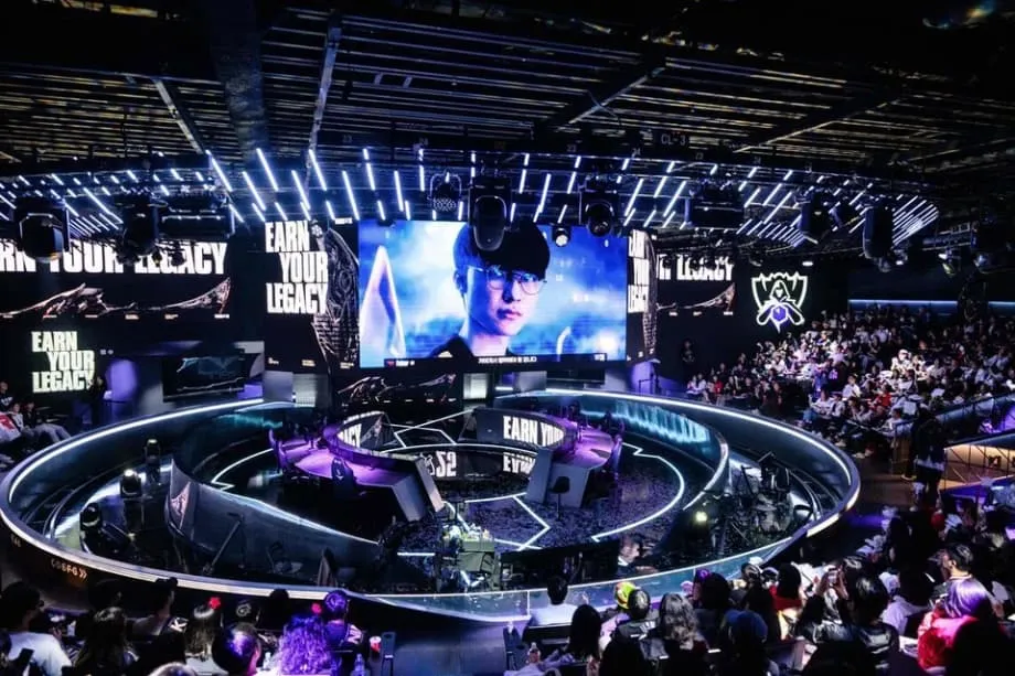Pais sul-coreanos abraçam os e-sports à medida que surgem escolas especializadas