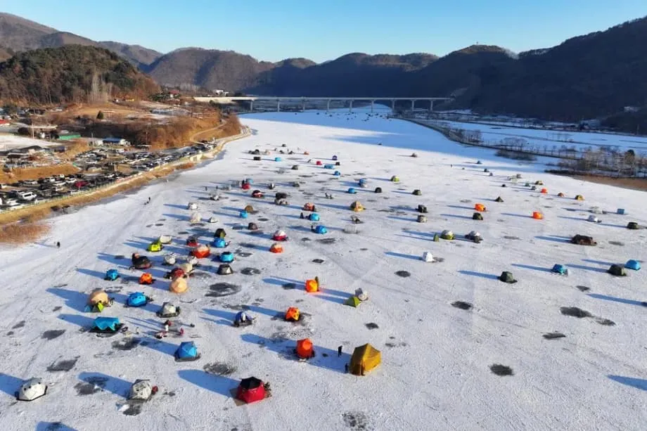 Onda de frio aperta a Coreia do Sul enquanto cortes de energia deixam centenas sem aquecimento