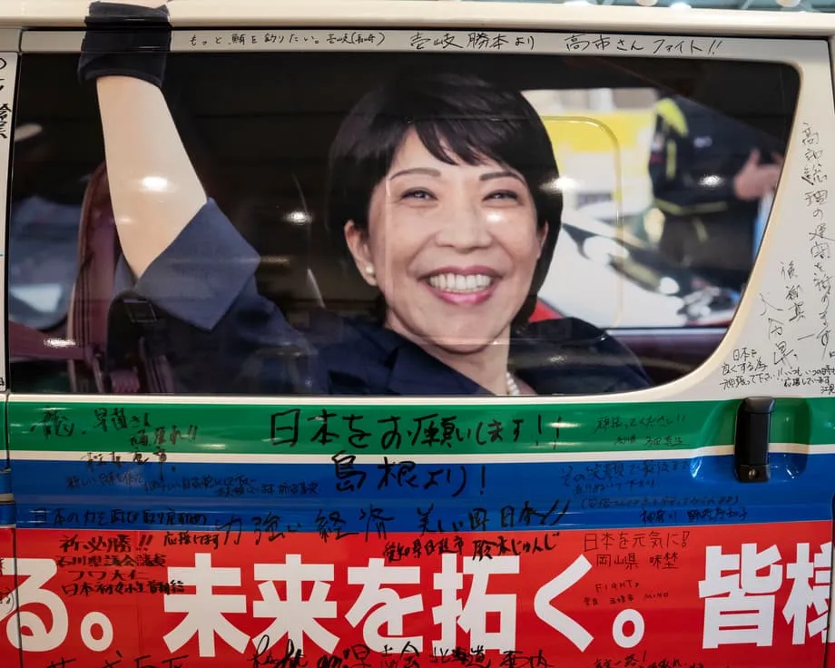 «Sanamania» impulsiona primeira-ministra do Japão rumo a vitória eleitoral esmagadora