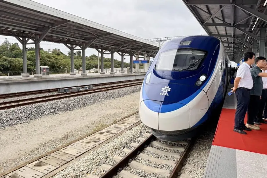 Ligação Ferroviária da Costa Leste da Malásia realiza viagem experimental antes do lançamento em 2027