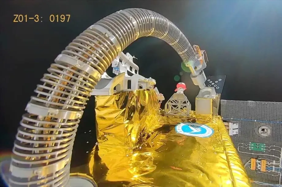Satélite chinês realiza teste pioneiro de reabastecimento em órbita com braço robótico inspirado em tentáculos