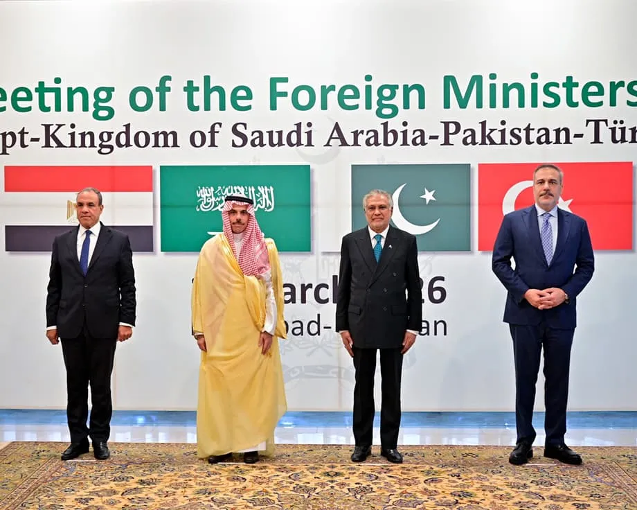 Conversações de Islamabad sinalizam o surgimento de um novo bloco de quatro nações que procura reformular a ordem no Médio Oriente