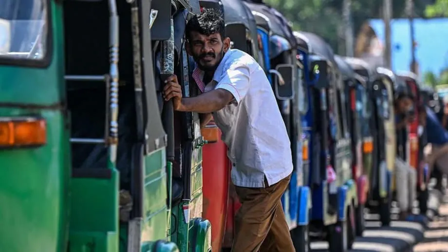 Triplo golpe: como o ciclone Ditwah e a guerra do Irão levaram o Sri Lanka à beira do abismo