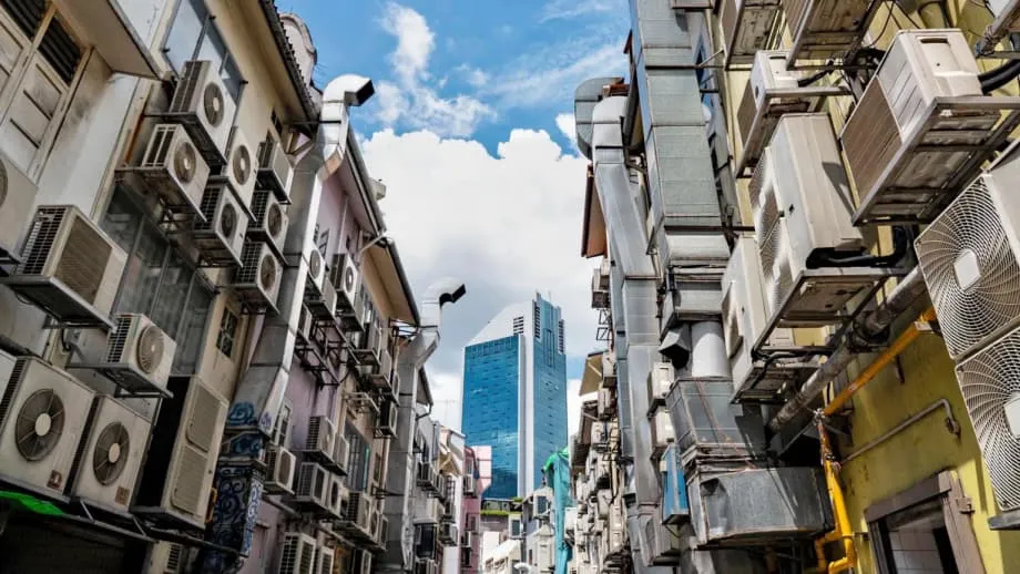 O vício de Singapura em ar condicionado encontra o seu limite quando a crise de Ormuz força uma reavaliação energética