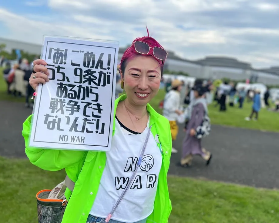 Protestos recorde desafiam tentativa do Japão de rever Constituição pacifista