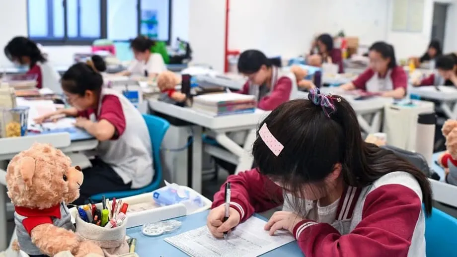 Adolescentes chineses recorrem a medicamentos sujeitos a receita médica para escapar à pressão dos exames