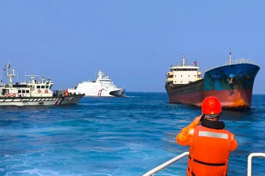 China responsabiliza contrabandistas taiwaneses por danos em cabo submarino em meio a acusações de sabotagem
