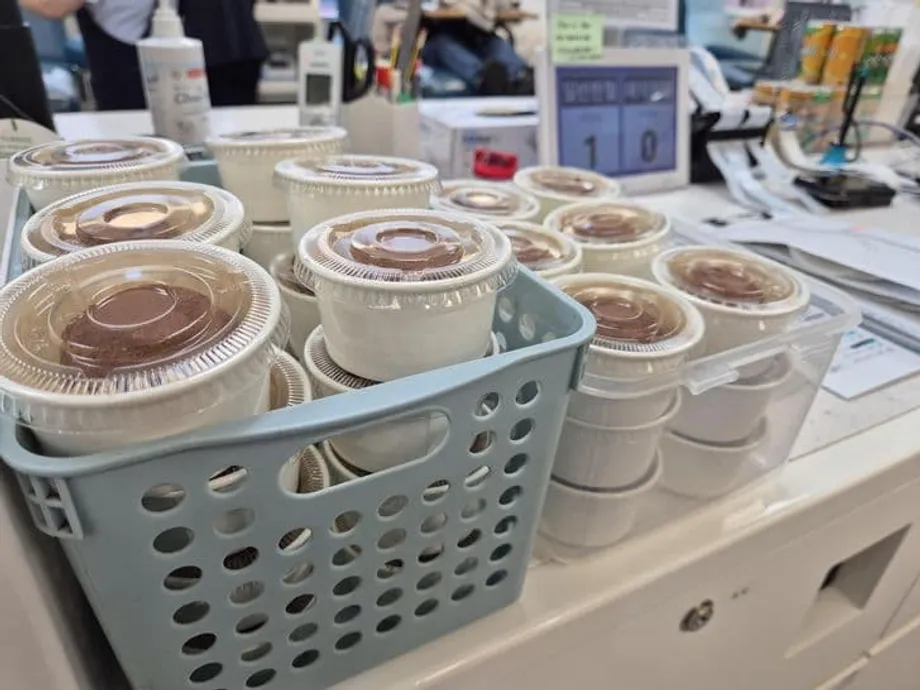 Coreia do Sul combate escassez crónica de sangue com cookies virais e cartões de K-pop
