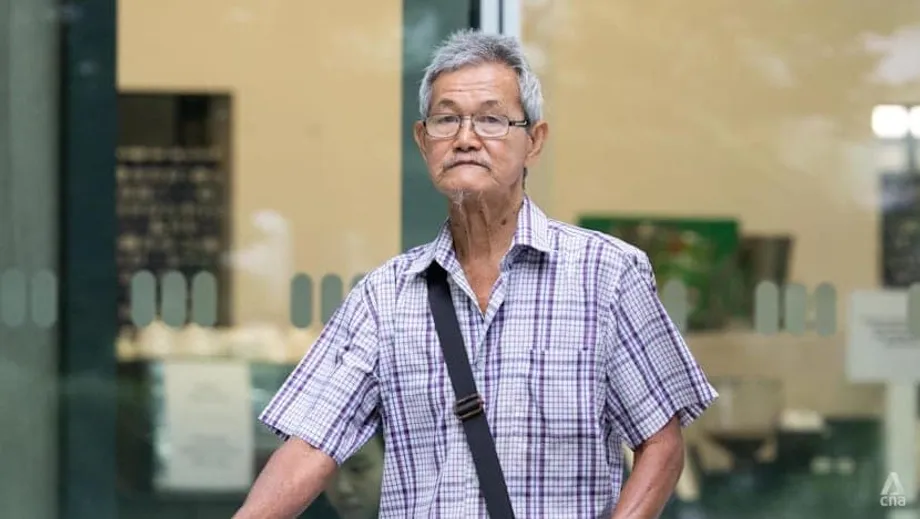 Homem de 77 anos multado em S$500 por libertar corvos de armadilha do NParks em Toa Payoh