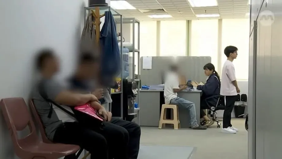 'Tenho medo de voltar': A crescente crise de exploração de trabalhadores de Myanmar em Singapura