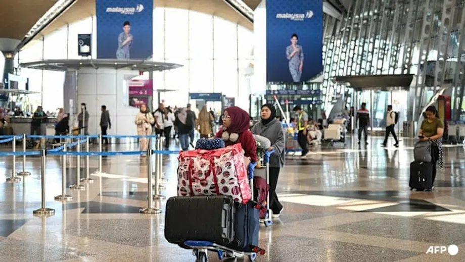 Guerra no Irão desencadeia crise global na aviação enquanto a Malásia se posiciona para oportunidade de hub