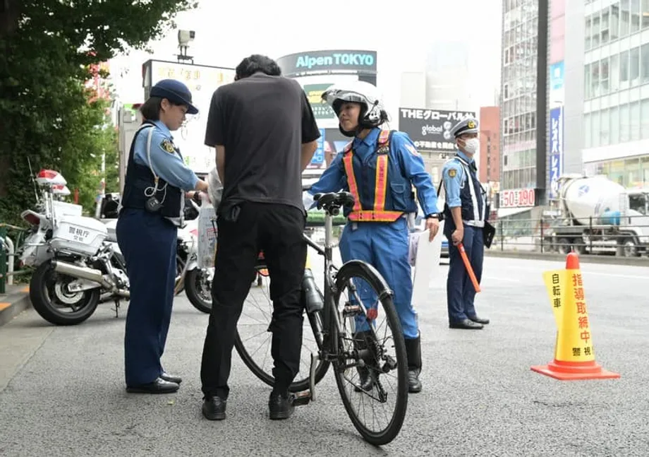 Novas coimas para bicicletas no Japão geram ansiedade entre os pais que dependem das duas rodas para levar os filhos à escola