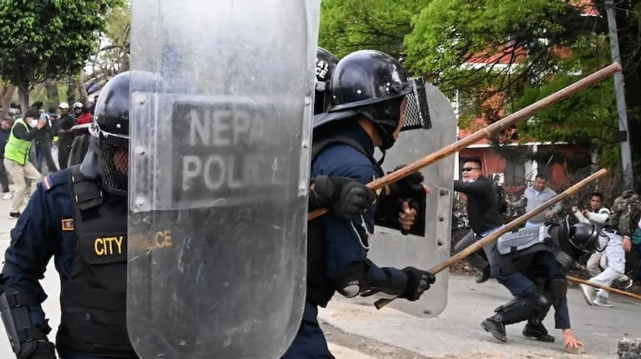 Protestos fronteiriços eclodem no Nepal devido ao endurecimento das regras aduaneiras sobre produtos indianos