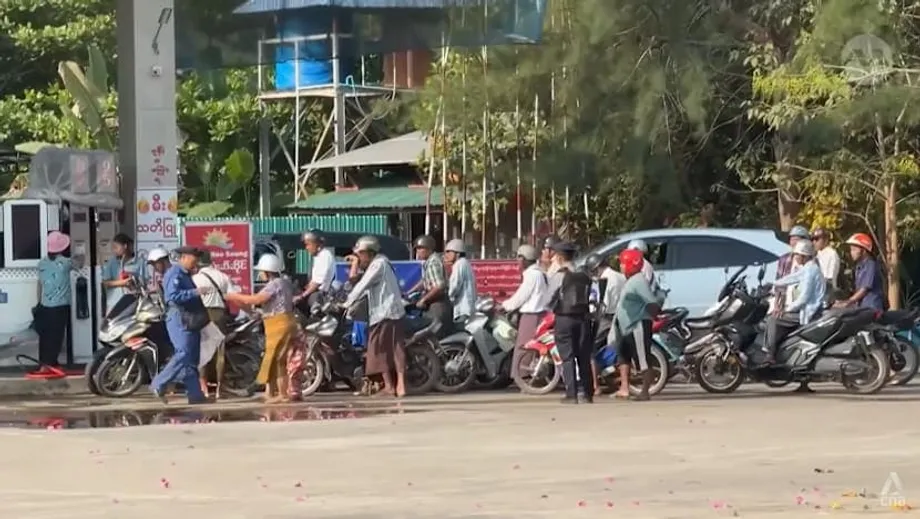 Agricultores de Myanmar à beira da ruína enquanto conflito no Médio Oriente corta combustível e alimentos