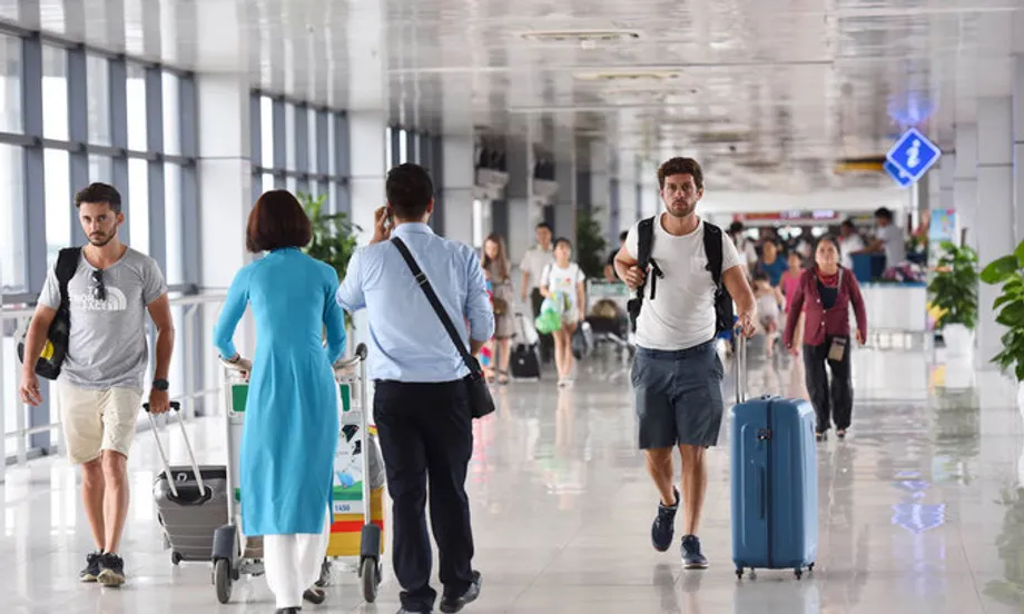 Vietname alarga a todo o país o sistema de imigração de pré-chegada após piloto bem-sucedido