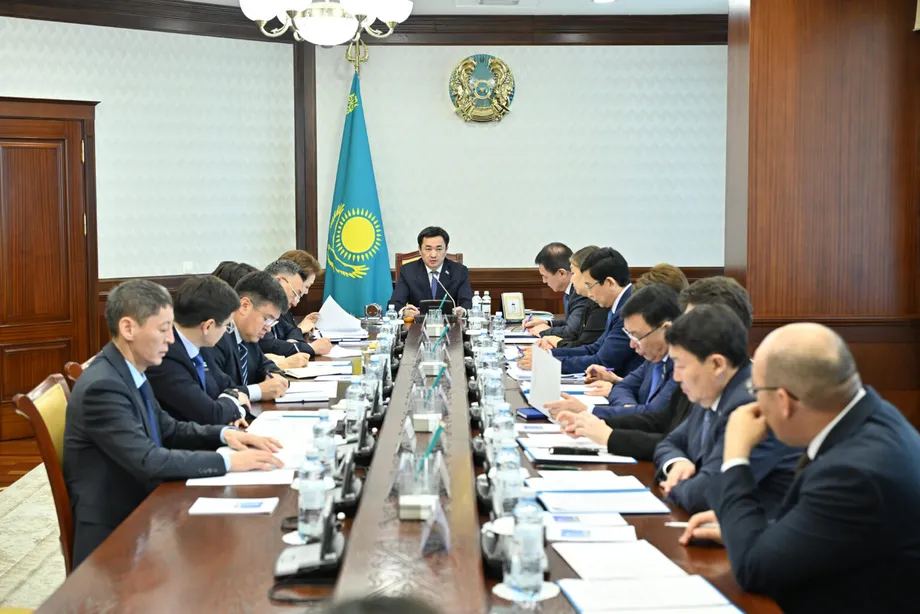 Kazakhstan Budget Plan Targets 5.4% Growth and a 0.4% Deficit by 2029