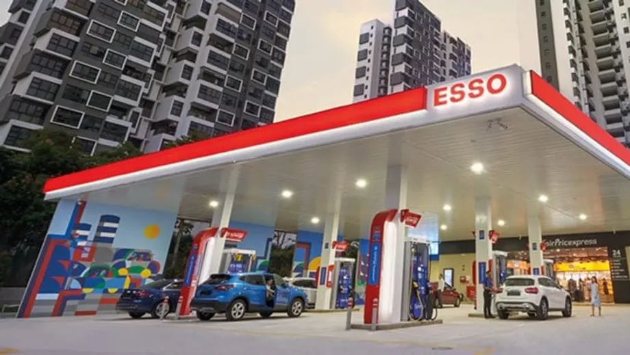 Venda de postos Esso em Singapura: como a aquisição da Chandra Asri afetará motoristas, preços e o mercado de combustíveis